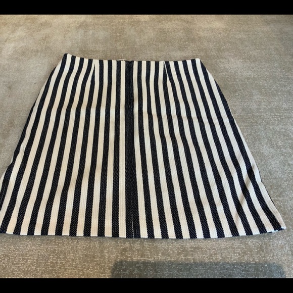 BANDOLERA BLUE AND WHITE KOSI SKIRT MULTI SIZES - Picture 2 of 5